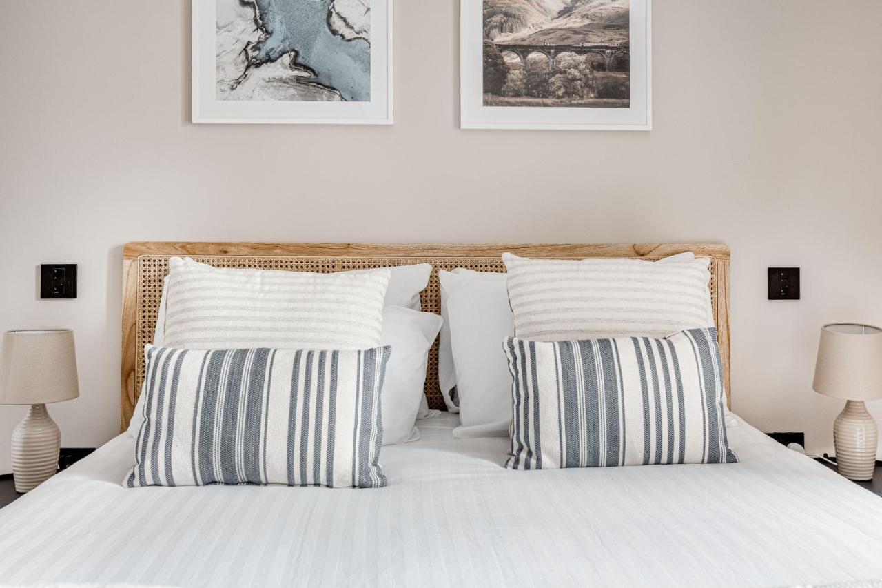 Charming 1 Bedroom Apt , Town Centre, Wifi, Free Parking By Tent Serviced Apartments Staines-upon-Thames Ngoại thất bức ảnh